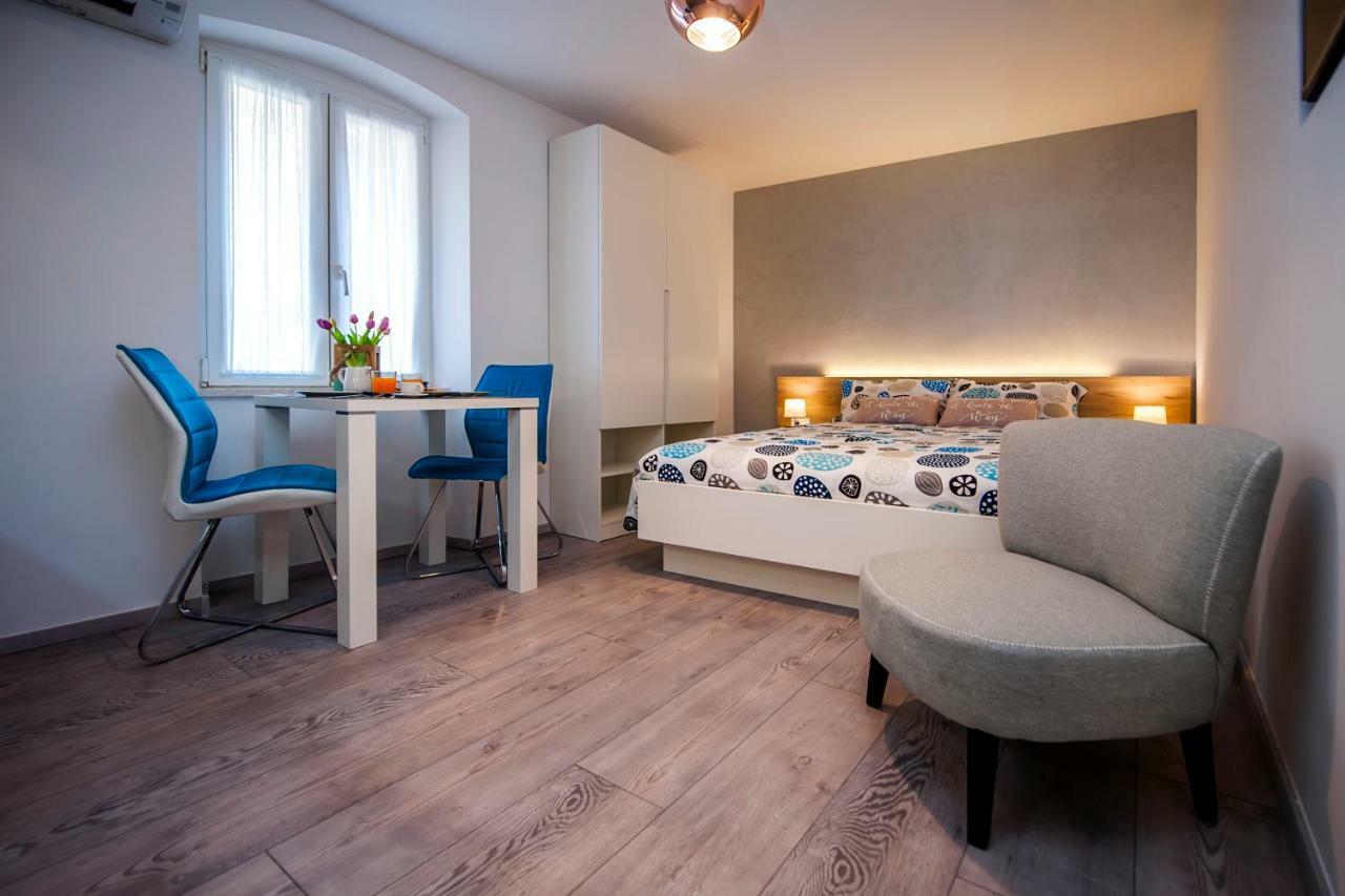 Studio Apartment Kris Rovinj Exteriör bild