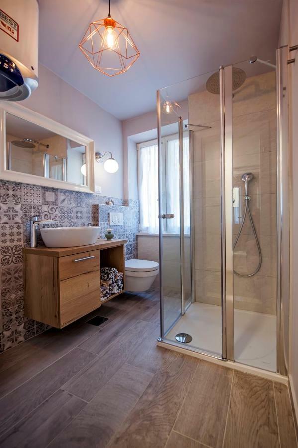 Studio Apartment Kris Rovinj Exteriör bild